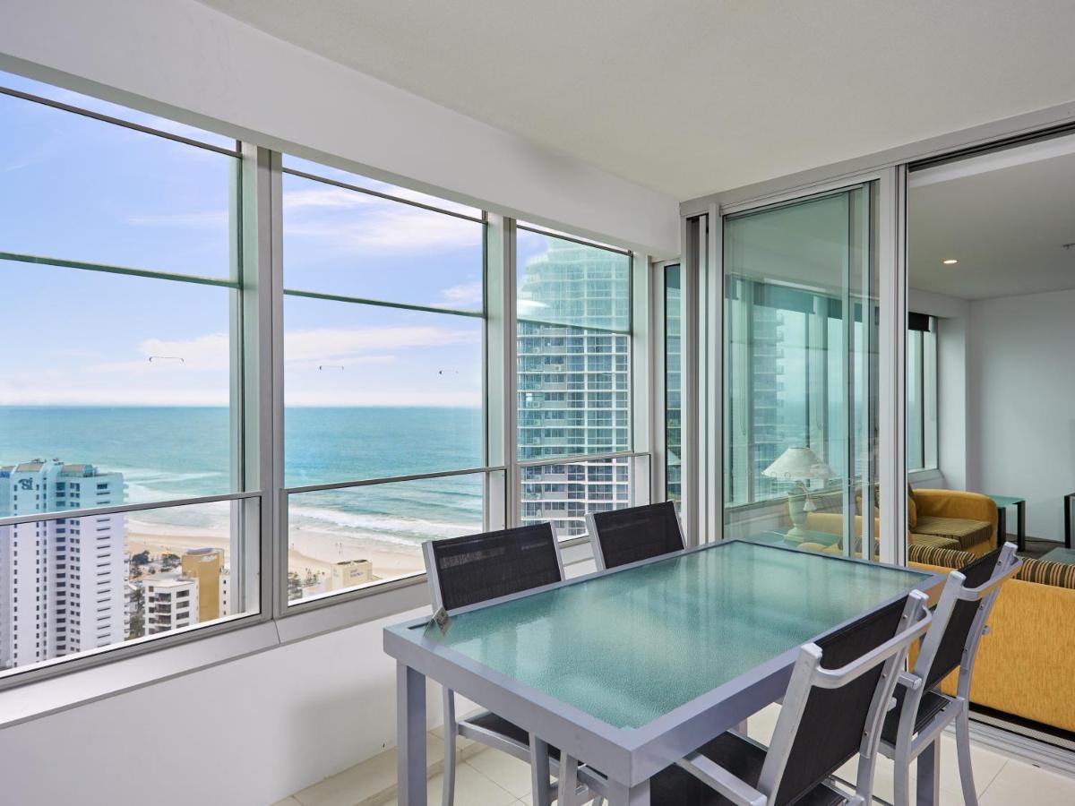 Serain Residences On 9 Hamilton Avenue Gold Coast Eksteriør bilde