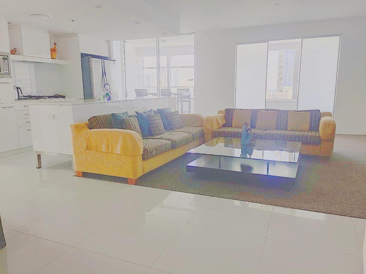 Serain Residences On 9 Hamilton Avenue Gold Coast Eksteriør bilde